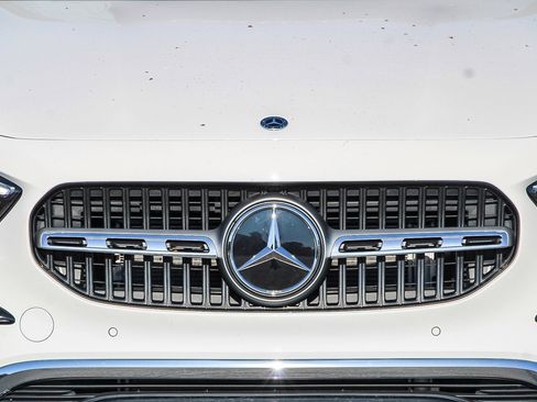 Certified 2025 Mercedes-Benz GLA 250 image 7