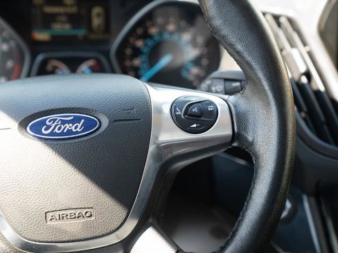 Used 2015 Ford Escape Titanium w/ Equipment Group 301A AWD/4WD image 36
