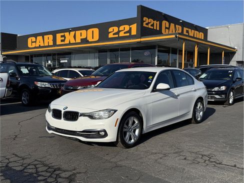 Used 2017 BMW 330i Sedan image 45