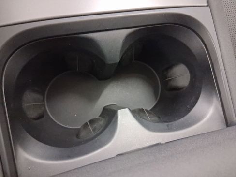 New 2025 Land Rover Discovery Sport S image 29