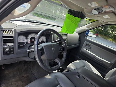 Used 2007 Dodge Dakota SLT w/ Sport Appearance Group AWD/4WD image 10