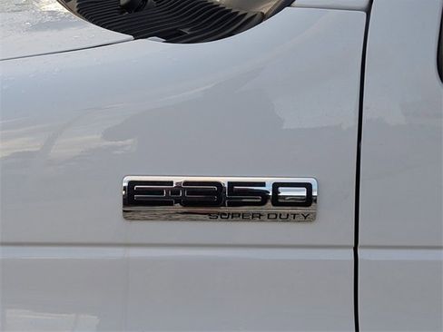 Used 2023 Ford E-350 and Econoline 350 Super Duty w/ Driver's Safety Package image 5