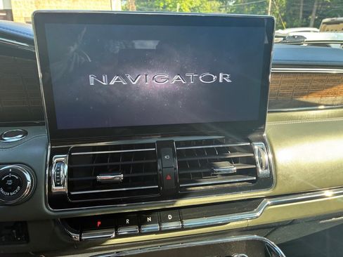 Used 2022 Lincoln Navigator Black Label AWD/4WD image 30