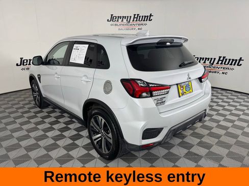 Used 2023 Mitsubishi Outlander Sport ES AWD/4WD image 9