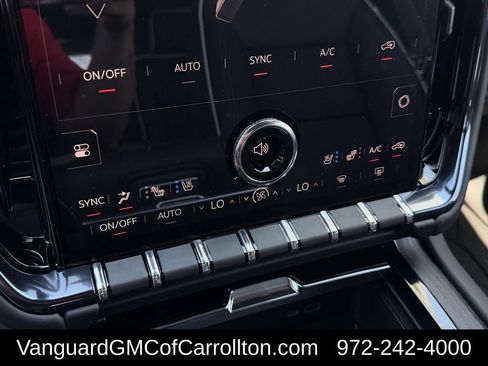 New 2026 GMC Yukon AT4 Ultimate w/ LPO, Floor Liner Package AWD/4WD image 17