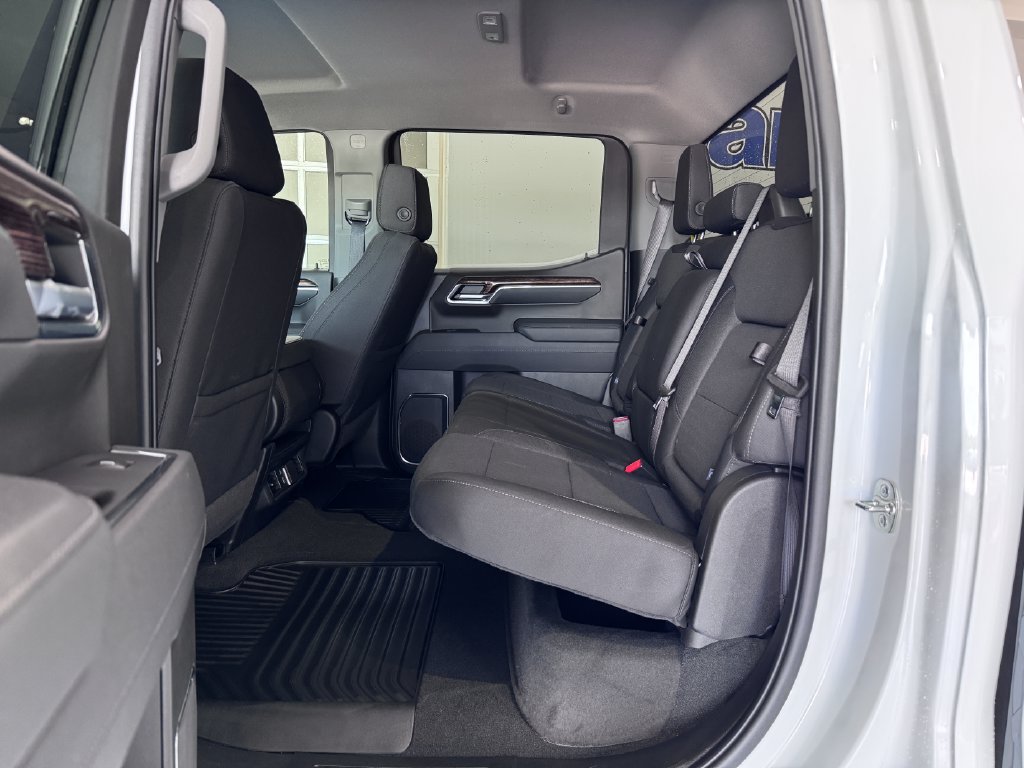 Certified 2026 GMC Sierra 1500 Elevation AWD/4WD image 11