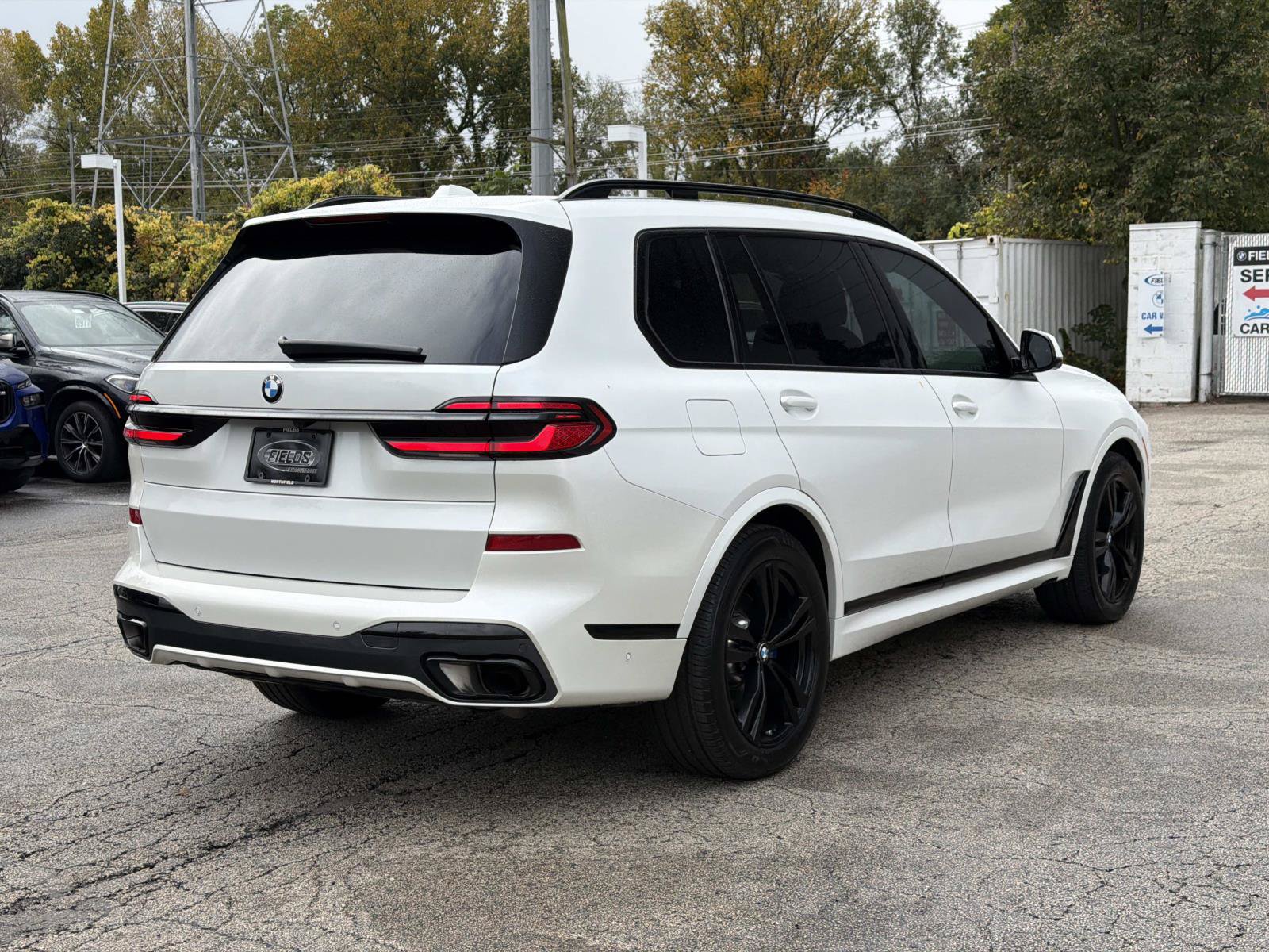 Certified 2024 BMW X7 xDrive40i w/ M Sport Package AWD/4WD image 5