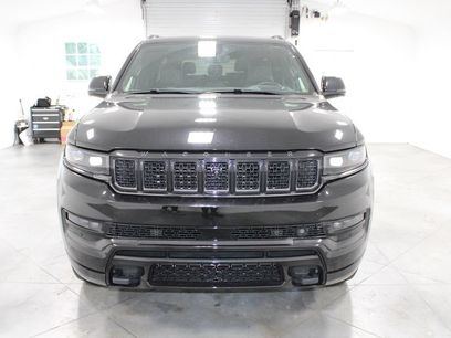 Used 2025 Jeep Grand Wagoneer Series II Obsidian w/ Quick Order Packagew 28T