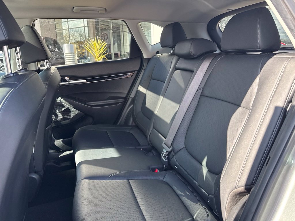 Used 2023 Kia Seltos EX AWD/4WD image 15