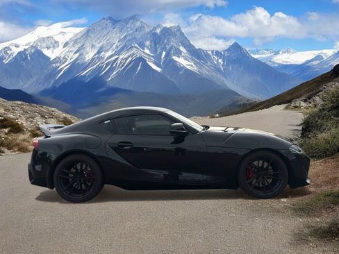 Used 2020 Toyota Supra image 6
