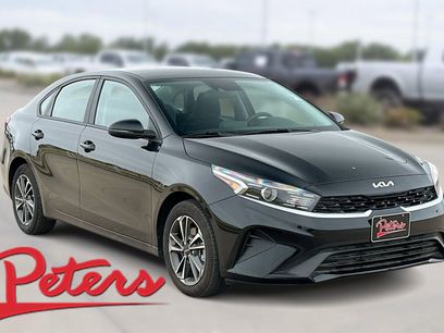 Used 2023 Kia Forte LXS w/ LXS Technology Package