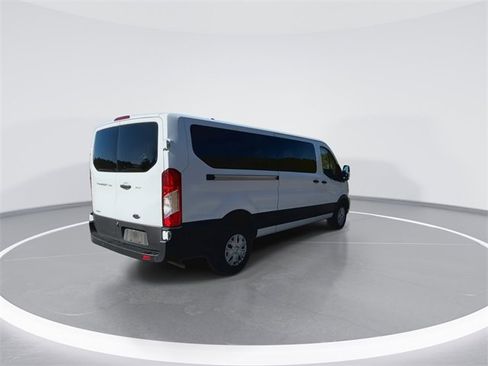 Used 2023 Ford Transit 350 XLT image 10