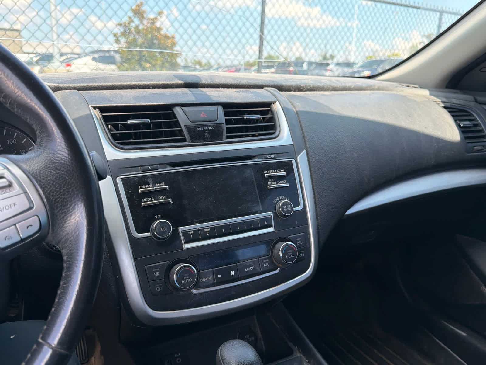 Used 2017 Nissan Altima 2.5 SV FWD image 9