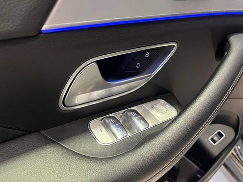 Used 2025 Mercedes-Benz GLE 350 4MATIC image 18