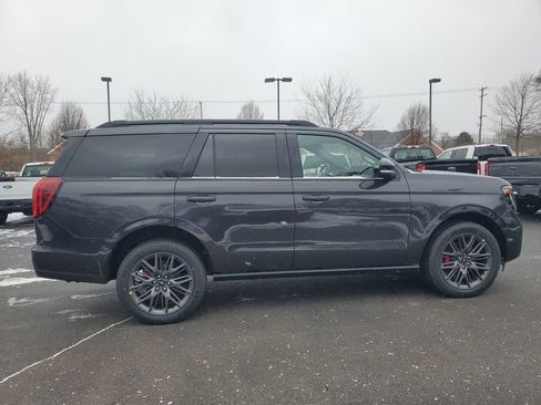 New 2025 Ford Expedition Platinum w/ Stealth Performance Package image 33