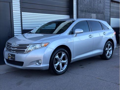 Used 2009 Toyota Venza AWD w/ Comfort Pkg image 5