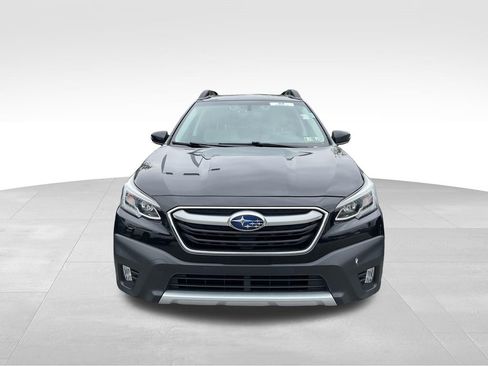 Used 2022 Subaru Outback Limited AWD/4WD image 3