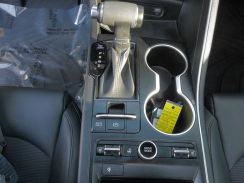 Used 2023 Kia K5 GT-Line image 26