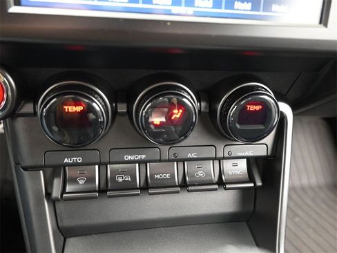 Used 2025 Subaru BRZ Limited image 25
