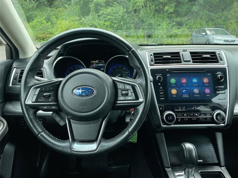 Used 2019 Subaru Outback 2.5i Premium w/ Popular Package #2 AWD/4WD image 18