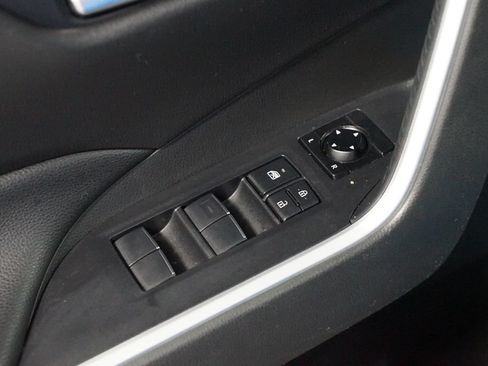 Used 2021 Toyota RAV4 XLE Premium FWD image 30