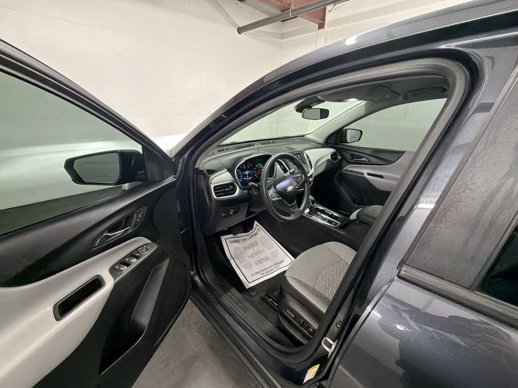 Certified 2022 Chevrolet Equinox LS AWD/4WD image 10