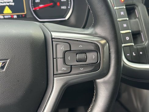Used 2023 Chevrolet Suburban LS image 10