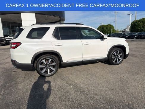 Used 2023 Honda Pilot Touring image 16