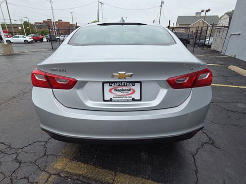 Used 2016 Chevrolet Malibu LT FWD image 6