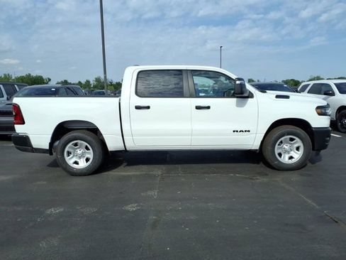 New 2026 RAM 1500 Tradesman AWD/4WD image 18