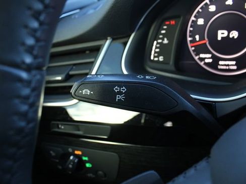 Used 2019 Audi Q7 3.0T Premium Plus image 14