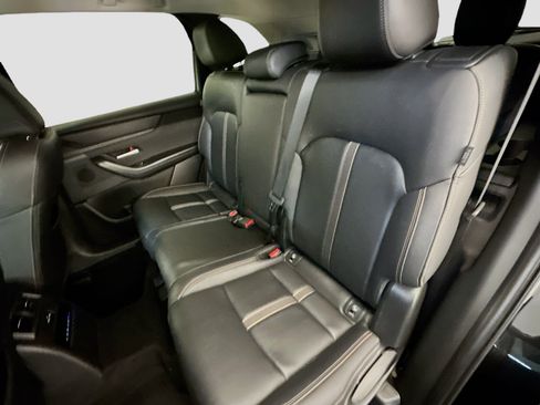 Used 2025 MAZDA CX-90 3.3 Turbo w/ Select Package AWD/4WD image 29