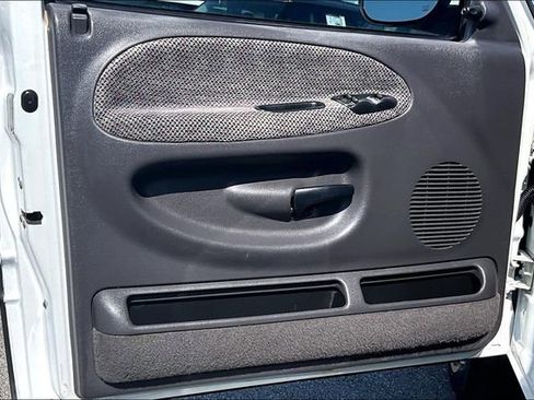 Used 1999 Dodge Ram 1500 Truck Laramie image 14