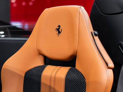 Certified 2022 Ferrari F8 Tributo image 6