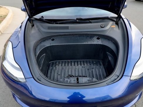 Used 2021 Tesla Model 3 Standard Range Plus image 36