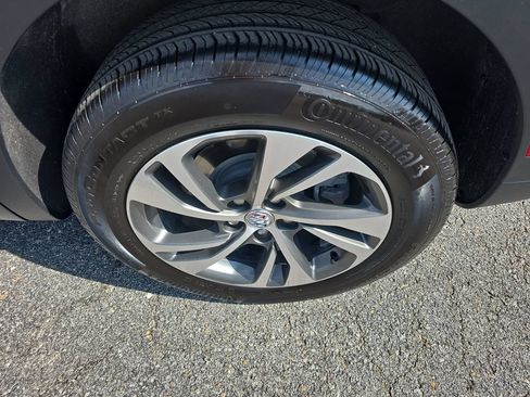 Used 2023 Buick Envision Essence FWD image 11