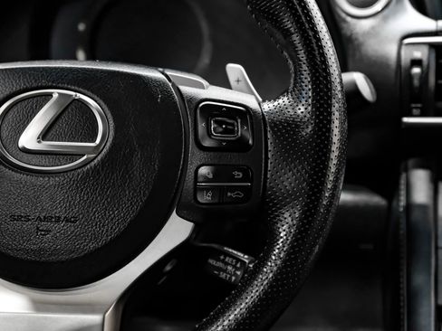 Used 2019 Lexus IS 300 RWD image 20