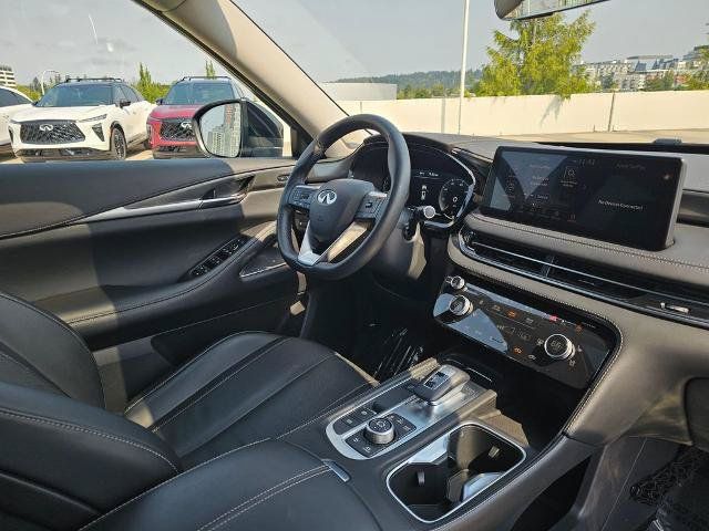 Certified 2025 INFINITI QX60 Luxe w/ Cargo Package AWD/4WD image 8