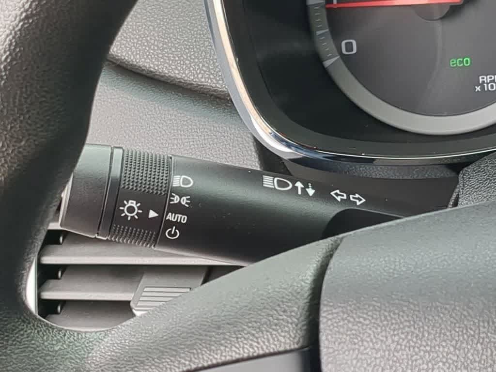 Used 2017 GMC Terrain SLE FWD image 25