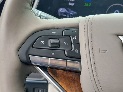 Used 2024 Cadillac Escalade ESV Sport Platinum image 32