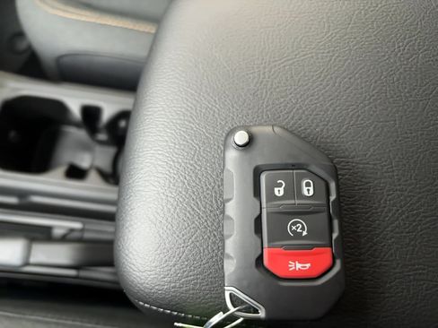 New 2026 Jeep Wrangler Unlimited Sport image 31