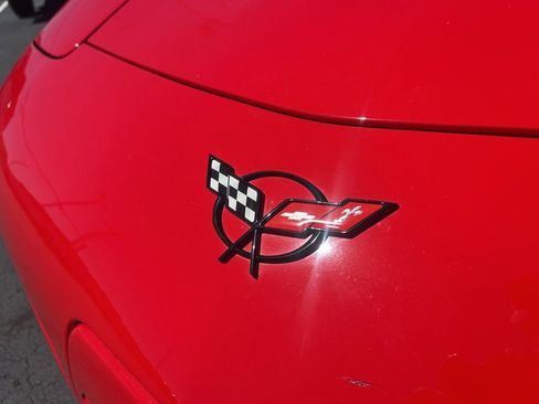 Used 2004 Chevrolet Corvette Z06 w/ Memory Package RWD image 14