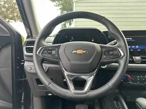 Certified 2025 Chevrolet TrailBlazer LT w/ LT Cold Weather Package FWD image 20