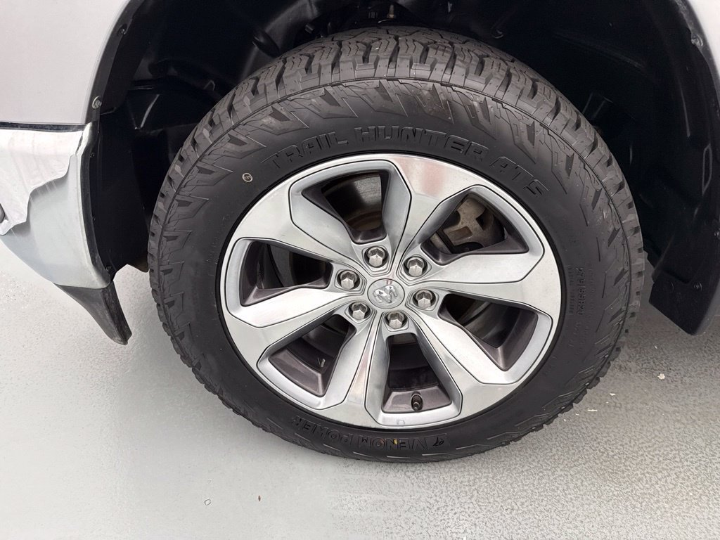 Used 2021 RAM 1500 Big Horn AWD/4WD image 4