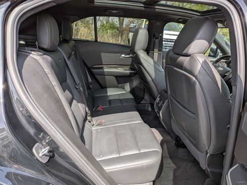 Certified 2023 Cadillac XT4 Sport AWD/4WD image 29