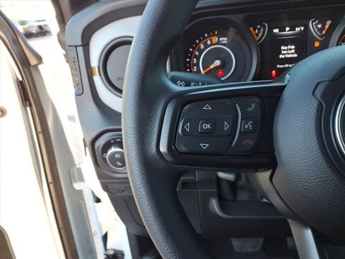 New 2026 Jeep Gladiator Sport image 31