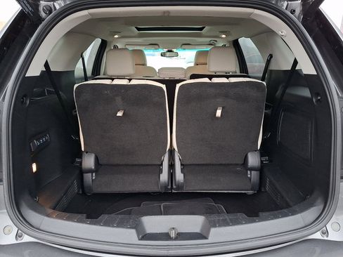 Used 2016 Ford Explorer Platinum image 35