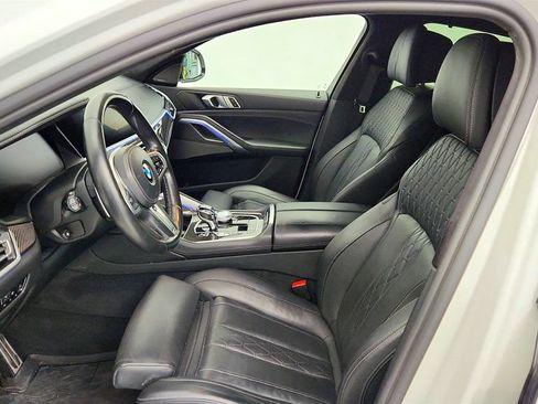Used 2022 BMW X6 M50i w/ Executive Package AWD/4WD image 19