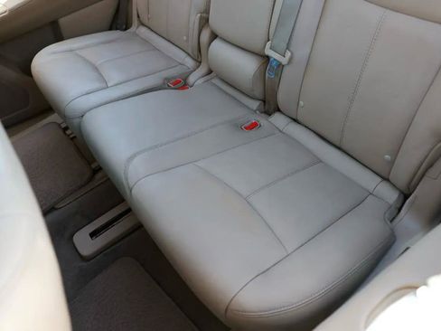 Used 2014 Nissan Pathfinder SL w/ Trailer Tow Package FWD image 10