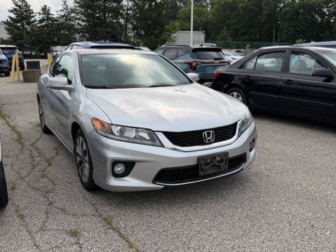 Used 2014 Honda Accord EX image 2